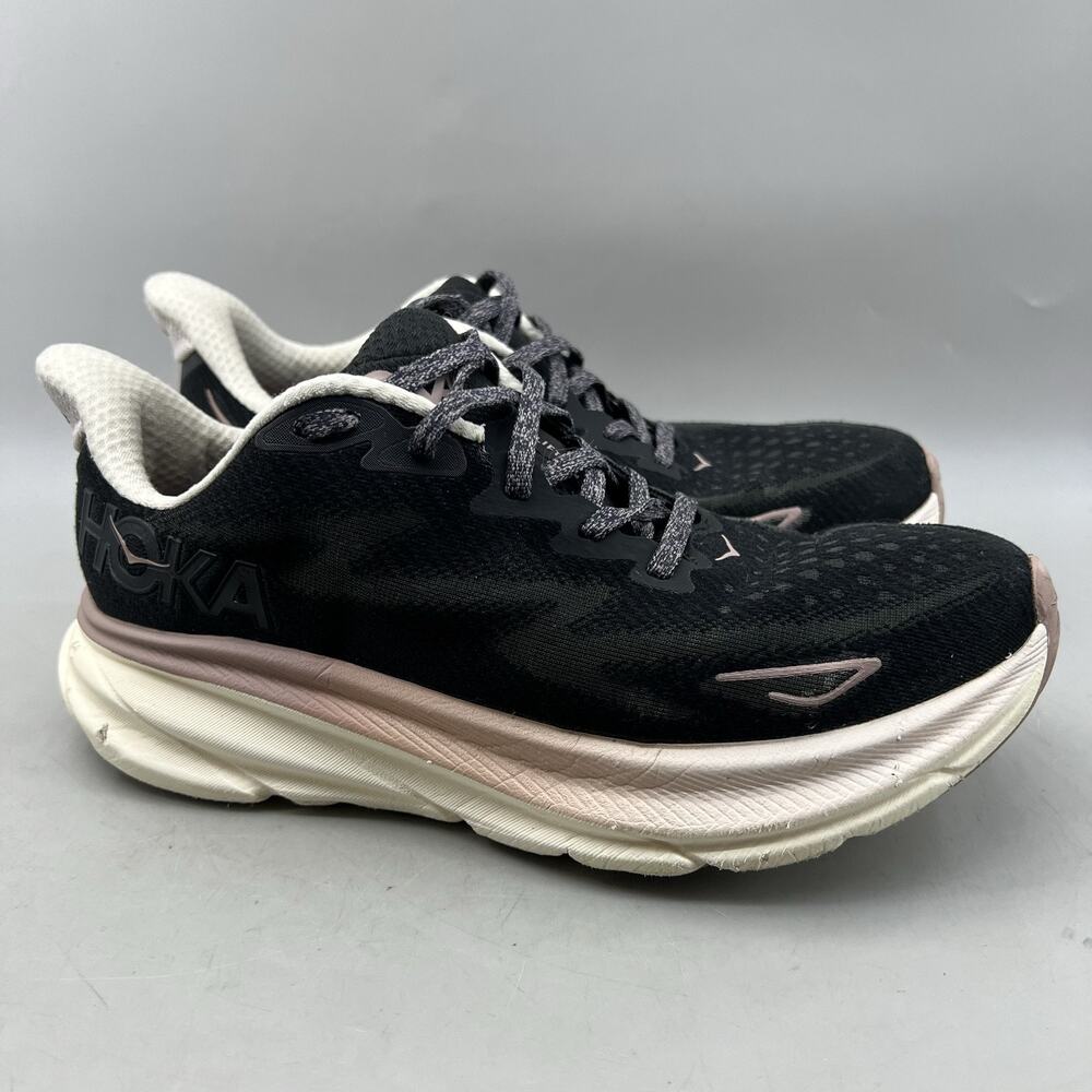Hoka One One Clifton 9 Running Shoes Women Size 9.5 B Black Comfort Low Sneakers